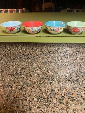 The Pioneer Woman Set of 4 Floral Ceramic Dip - Pastel Blue, Red, Aqua, Mint